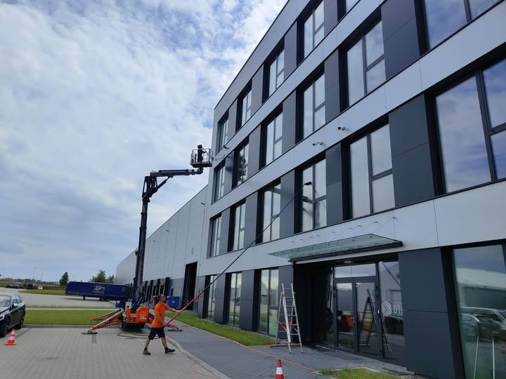 Czyszczenie i mycie elewacji - Szczecin, Poznań, Gorzów Wielkopolski, Zielona Góra i okolice 3